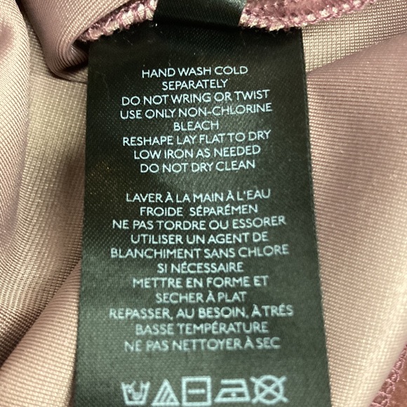 Anthropologie Mock Turtleneck Short Sleeve Velour Top Size Medium - Picture 4 of 5